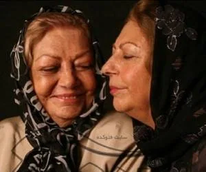 دختر حمیده خیر آبادی