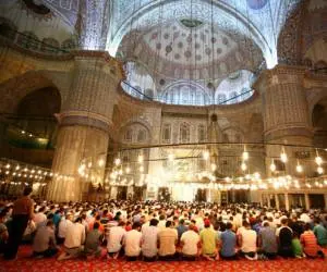 گردشگری ماه رمضان