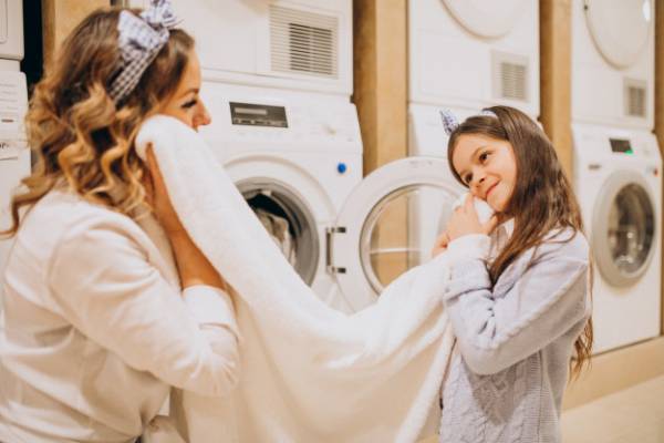آموزش روش شستن پتو با دست و ماشین لباسشویی