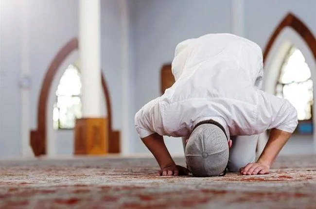 نماز تحیت مسجد جمکران