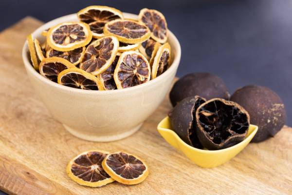  طرز تهیه لیمو عمانی بدون تلخی