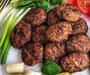 کتلت اصفهانی