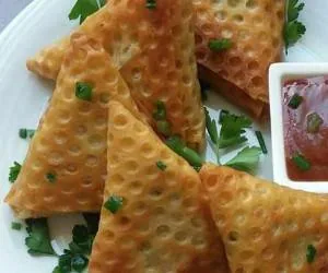 پیراشکی با نان لواش