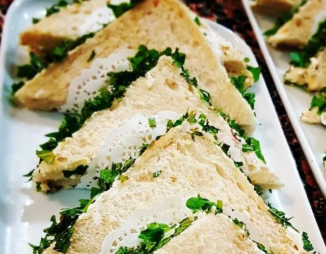 نان پنیر سبزی