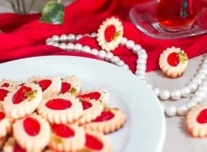 شیرینی یاقوتی