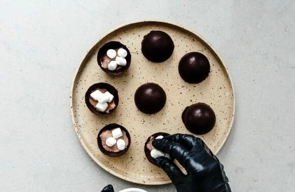 بمب هات چاکلت