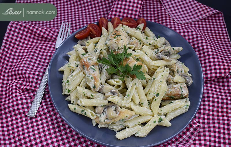 تزیین پاستا