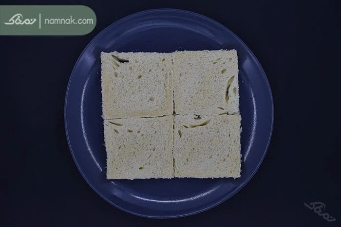 چیدن نان تست