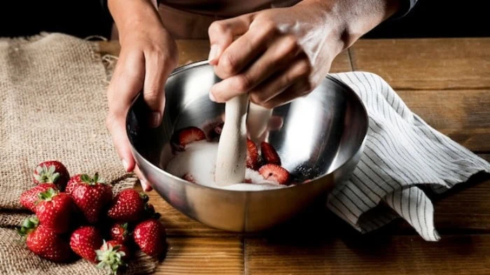 لواشک توت فرنگی توت فرنگی