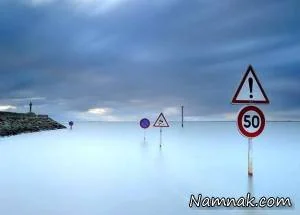 جاده ای وسط دریا