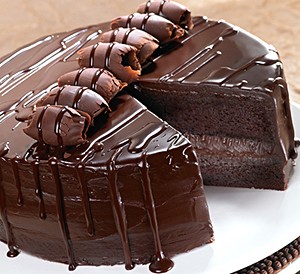 ماد کیک شکلاتی