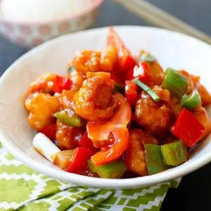 مرغ ترش و شیرینِ چینی با سبزیجات