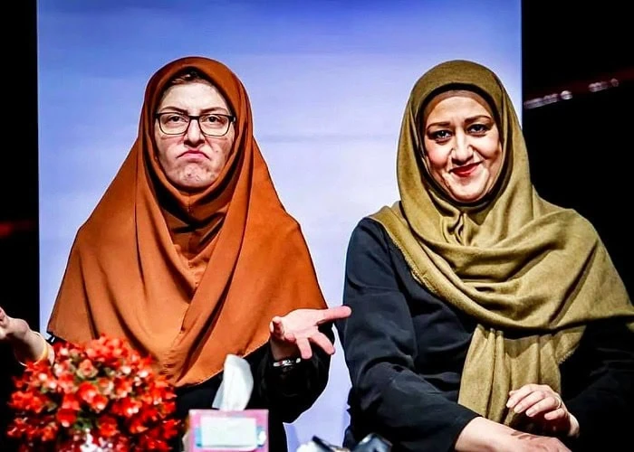 فاطمه هاشمی در نمایش داری داری یا نداری