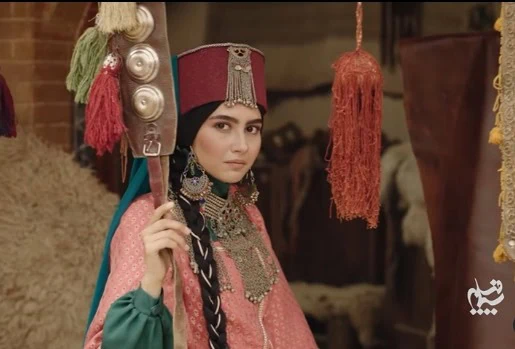 مهرنوش حسینی