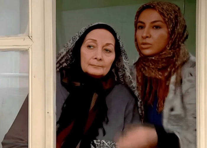 کتایون امیرابراهیمی در اشک انار