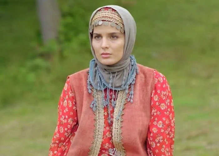غزاله اکرمی
