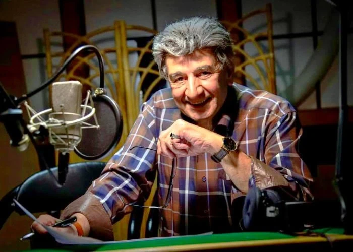 منوچهر والی زاده دوبلور