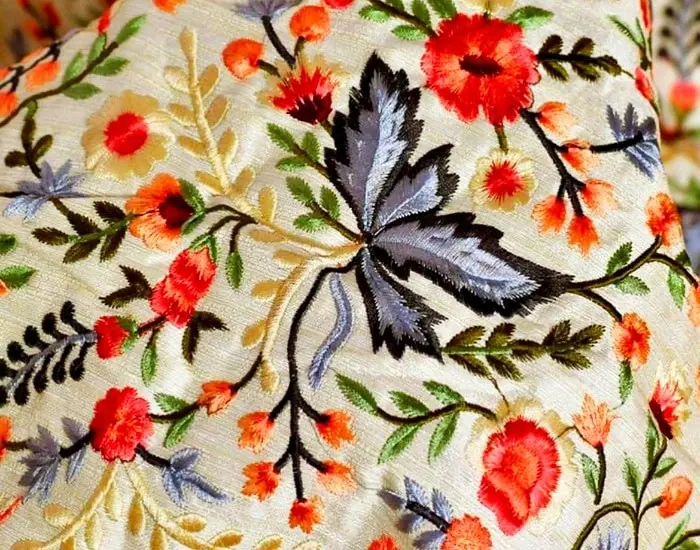 لنین سوزن دوزی شده