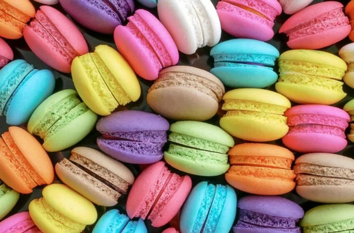 شیرینی ماکارون