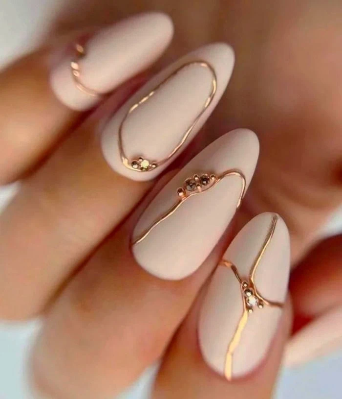 رنگ لاک ترند ۱۴۰۴