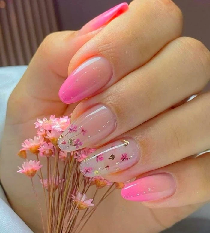لاک صورتی ملایم