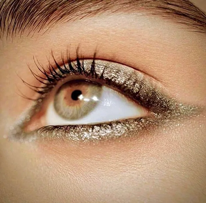 خط چشم برای چشم گود رفته