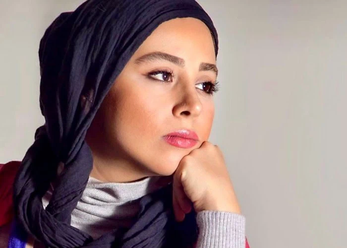 سارا همتی