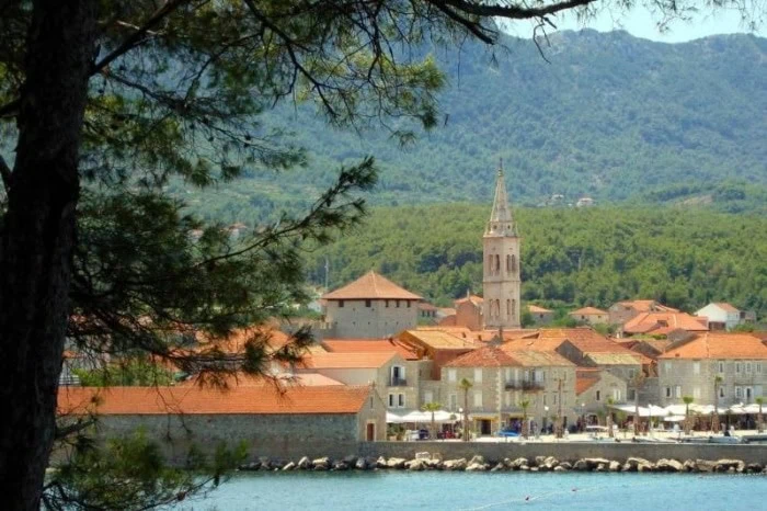 سفر به ساحل مدیترانه در تابستان