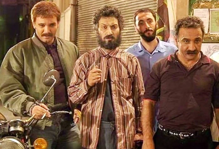 علی اوسیوند در اخراجی ها