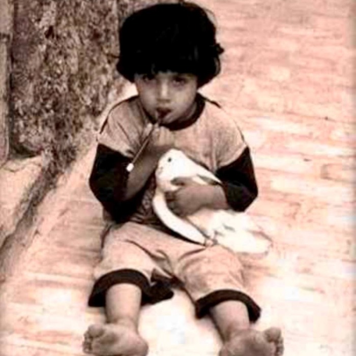 کودکی فروغ فرخزاد
