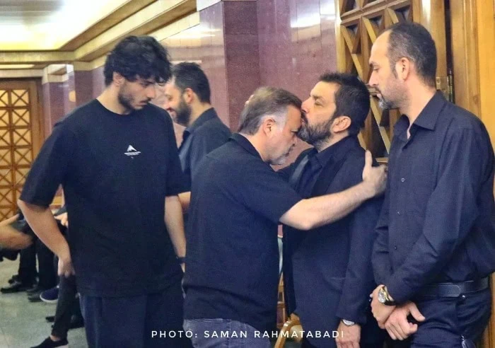 عباس جمشیدی در ختم پدرش