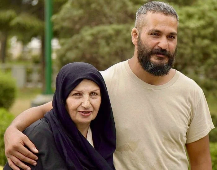 میلاد کی مرام و مادرش