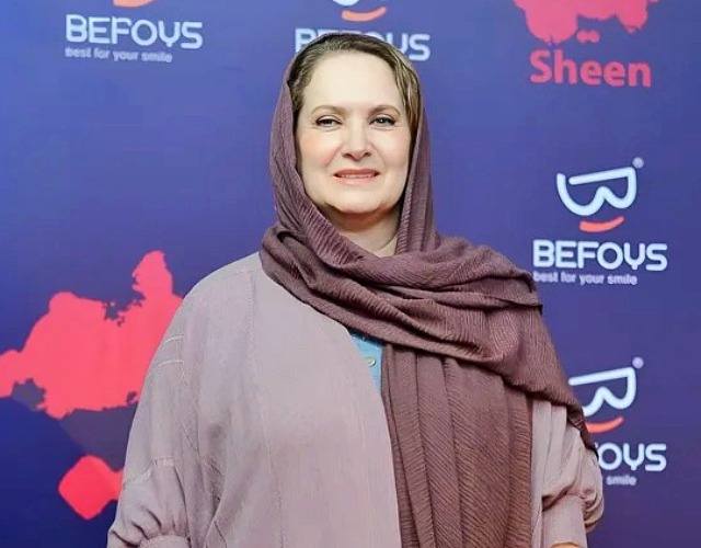 افسانه ناصری