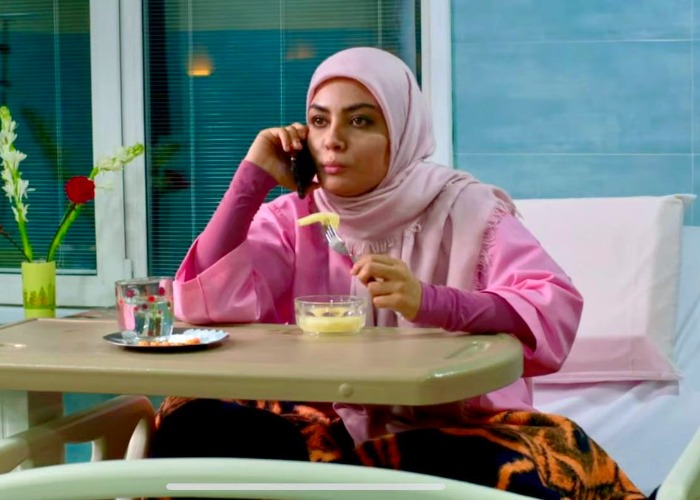 صحرا اسدالهی در دلدار