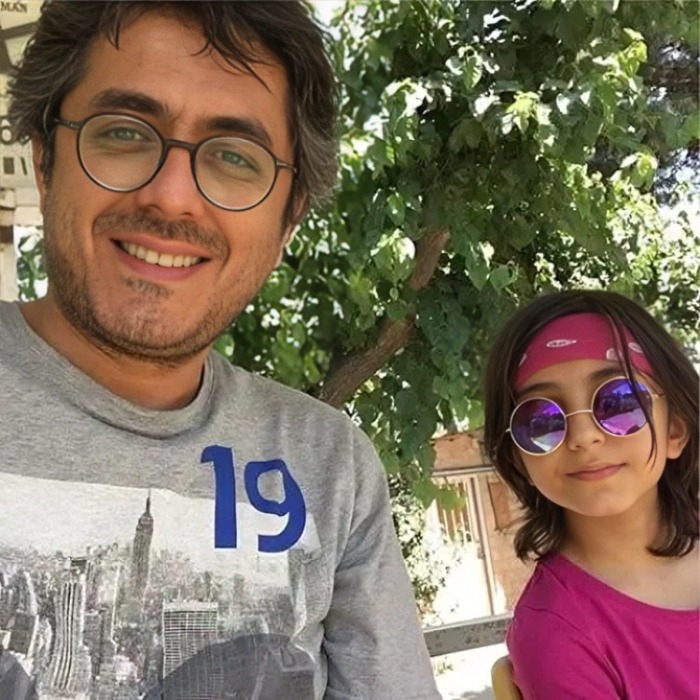 خیام وقار کاشانی و دخترش