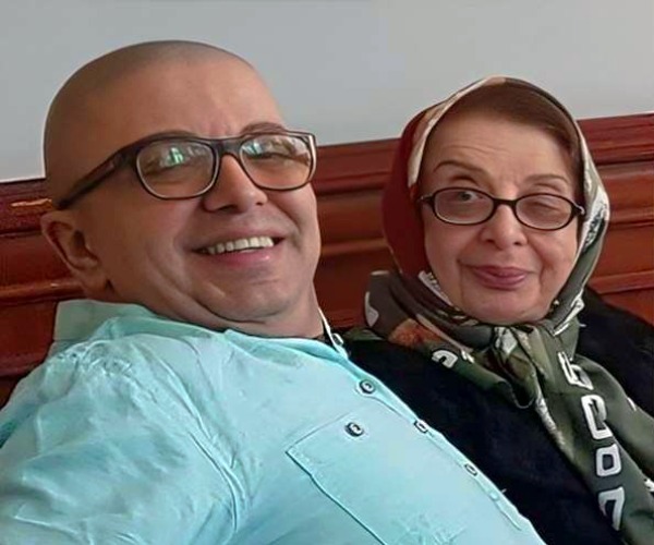 فرزین محدث