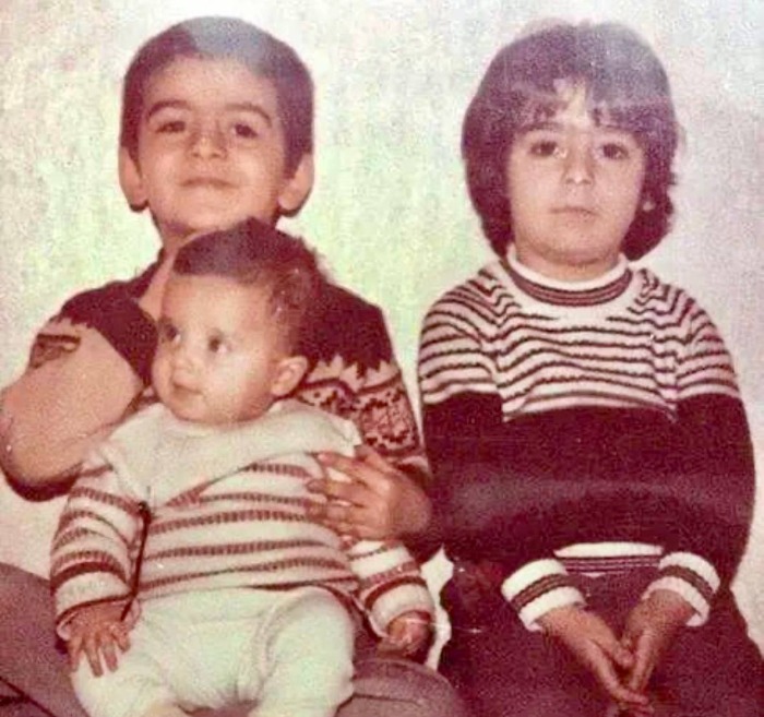 کودکی فرزاد حسنی