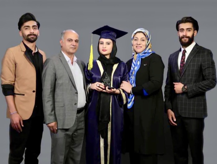 خانواده آرمین خزائلی