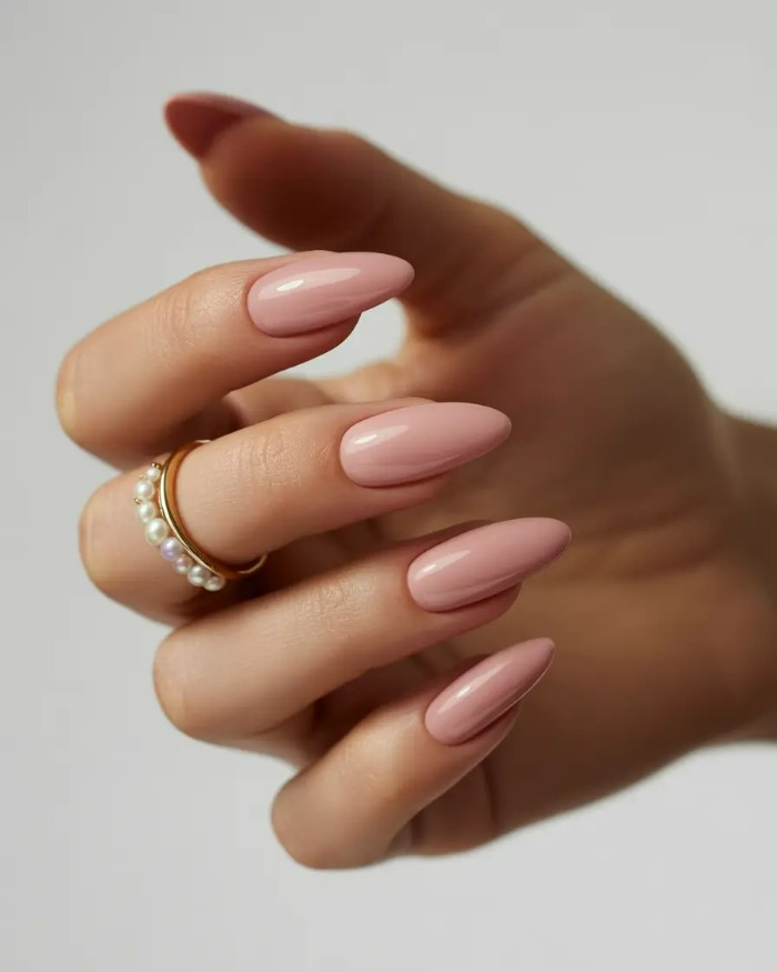لاک ناخن رژگونه‌ای