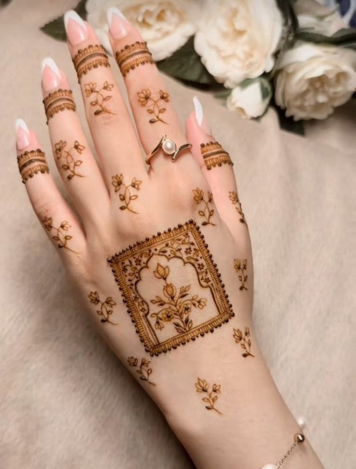 نقش حنای جدید، ساده و ظریف دست واسه دخترهای خاص پسند