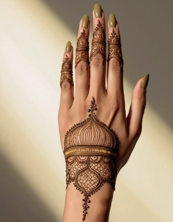 نقش حنا جدید متناسب با فرم دست | چه طرحی برای من شیک تره؟