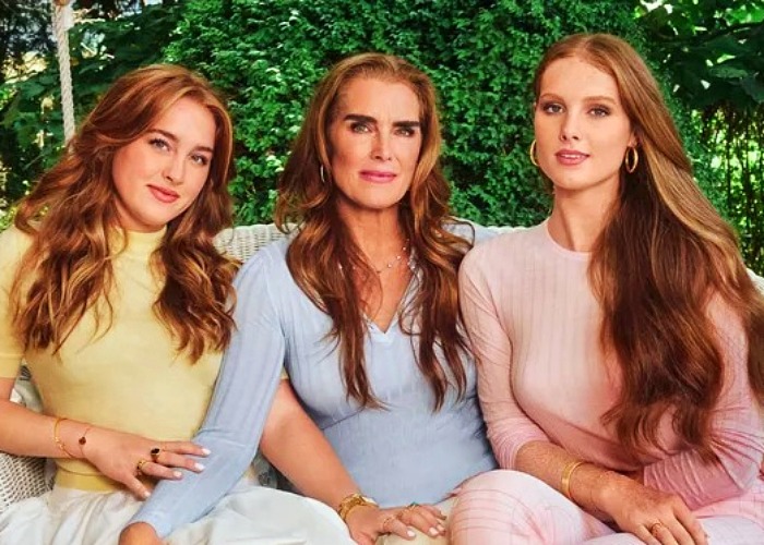 بروک شیلدز و فرزاندانش