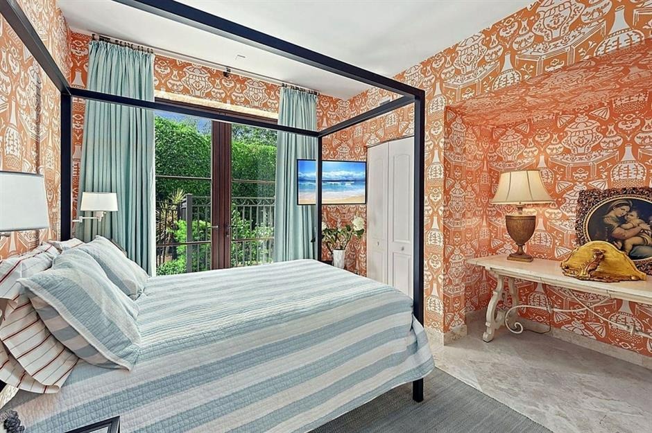 جزئیات دکوراسیون داخلی خانه دختر ترامپ؛طراحی مدرن با ویوی ساحل