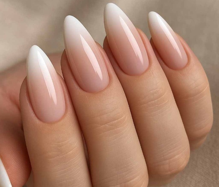 ناخن کاشت بادامی ناخن مدل بادامی