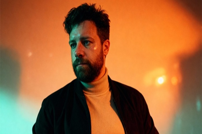 ساخت عکس آتلیه ای