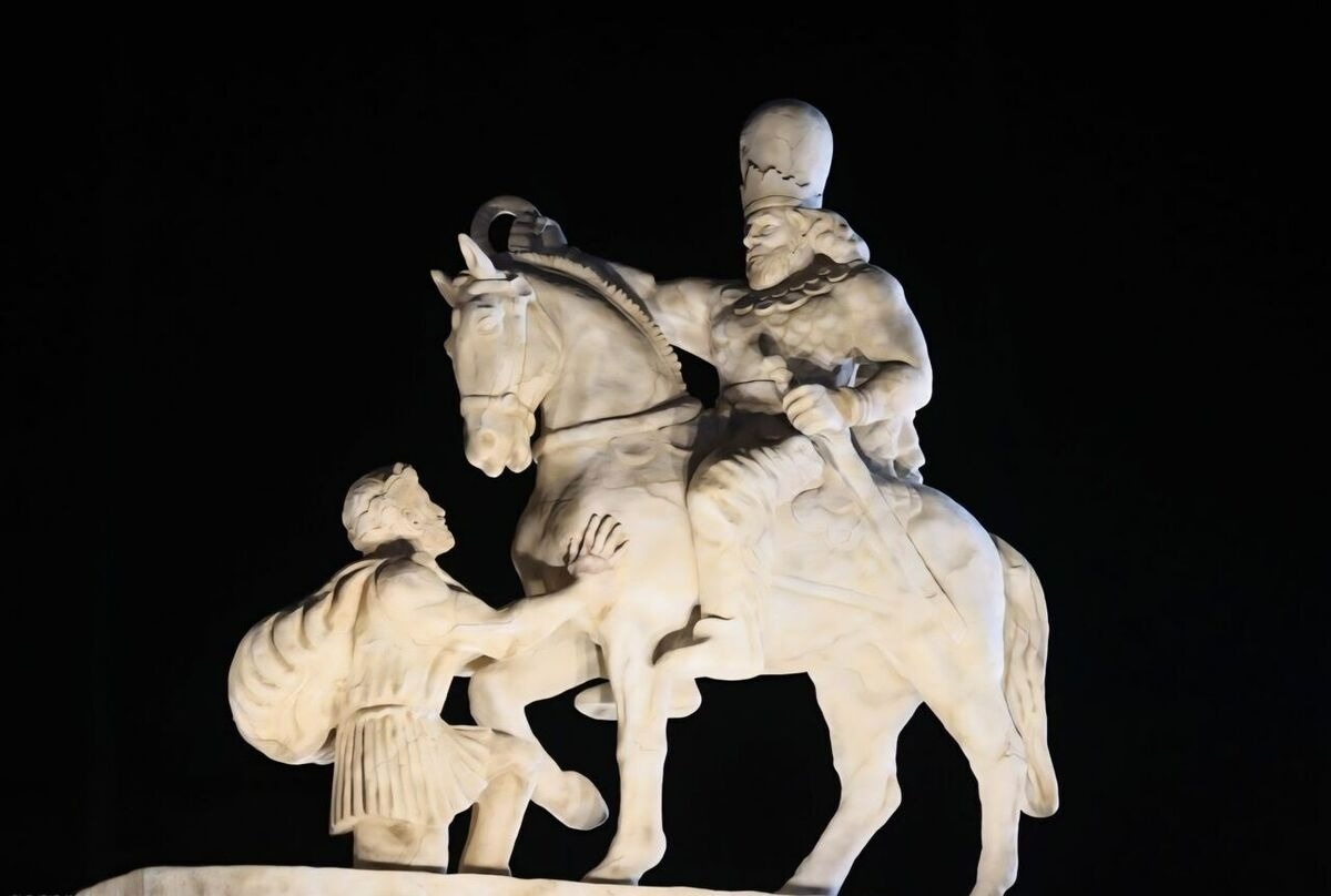 مجسمه والرین