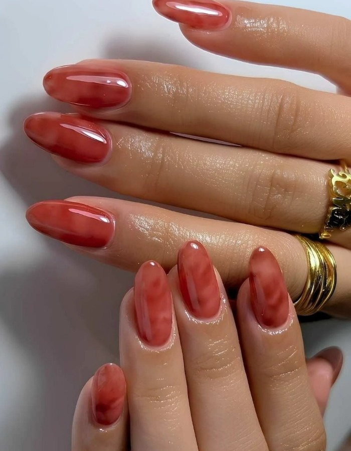 مد های لاک ناخن سال 1404 لاک چی بزنم