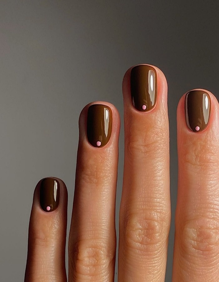 لاک ناخن بدون طراحی لاک ساده