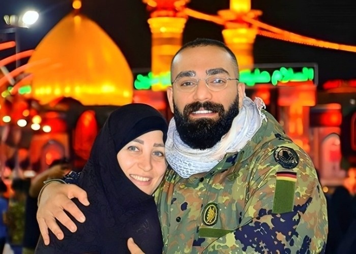 حمید صفت و مادرش