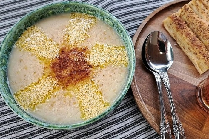 مراحل تهیه حلیم با بلغور گندم